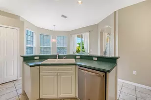 439 E Rossetti Dr, Nokomis, FL 34275 - Photo 17