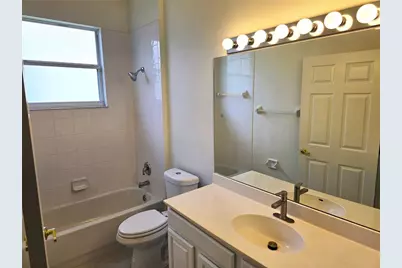 8427 Sailing Loop, Lakewood Ranch, FL 34202 - Photo 37