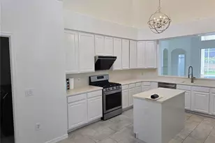 8427 Sailing Loop, Lakewood Ranch, FL 34202 - Photo 11