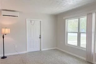219 21st St E, Bradenton, FL 34208 - Photo 7