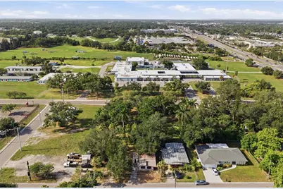 202 12th Avenue E, Bradenton, FL 34208 - Photo 9