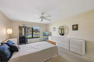 3646 Glen Eagle Dr, Sarasota, FL 34238 - Photo 29