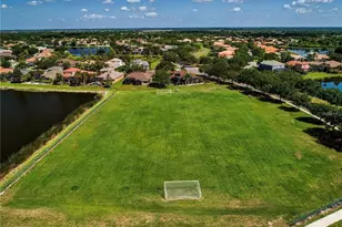 534 Chantilly Trail, Bradenton, FL 34212 - Photo 55