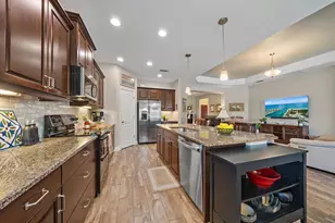 4716 Creekridge Ct, Bradenton, FL 34203 - Photo 11