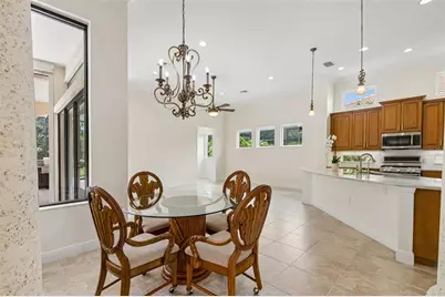 7222 Lake Forest Glen, Bradenton, FL 34202 - Photo 13