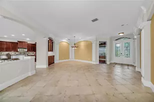 13329 Swallowtail Dr, Lakewood Ranch, FL 34202 - Photo 9