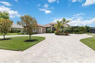 15415 Mulholland Rd, Parrish, FL 34219 - Photo 3
