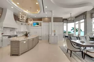1372 Harbor Dr, Sarasota, FL 34239 - Photo 19