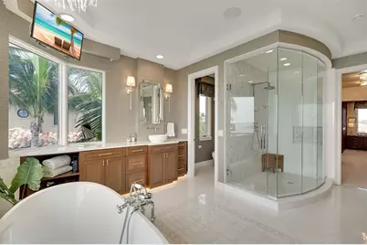 1372 Harbor Drive, Sarasota, FL 34239 - Photo 43