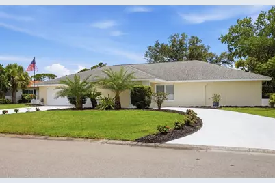 3900 Torrey Pines Boulevard, Sarasota, FL 34238 - Photo 5