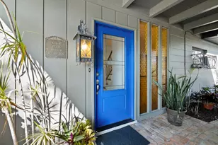 5451 Shadow Lawn Dr, Sarasota, FL 34242 - Photo 11