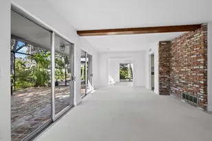5451 Shadow Lawn Dr, Sarasota, FL 34242 - Photo 19