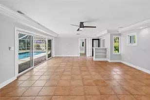 606 Owl Way, Sarasota, FL 34236 - Photo 3