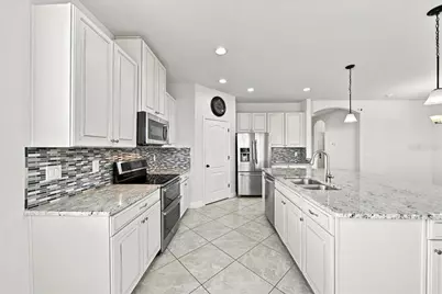 5082 Inshore Landings Drive, Apollo Beach, FL 33572 - Photo 3