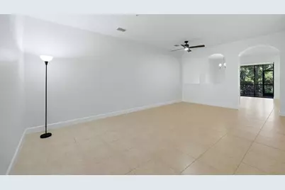 4224 Via Piedra Circle #4-102, Sarasota, FL 34233 - Photo 11