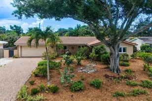 3504 Brookline Dr, Sarasota, FL 34239 - Photo 1