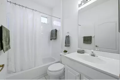 8492 Idlewood Court, Lakewood Ranch, FL 34202 - Photo 27