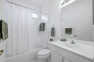 8492 Idlewood Ct, Lakewood Ranch, FL 34202 - Photo 27