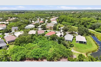 8492 Idlewood Court, Lakewood Ranch, FL 34202 - Photo 53