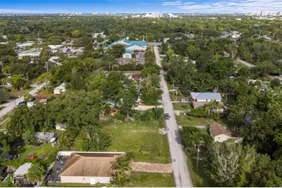 2930 Hawthorne Street, Sarasota, FL 34239 - Photo 11