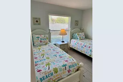 6301 Manatee Avenue W, Bradenton, FL 34209 - Photo 13