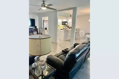 6301 Manatee Avenue W, Bradenton, FL 34209 - Photo 11