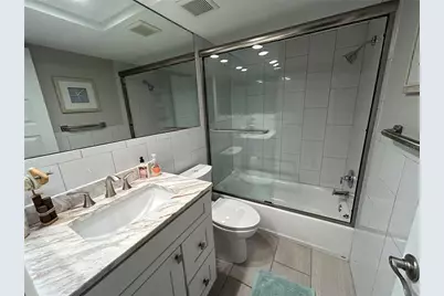 6301 Manatee Avenue W, Bradenton, FL 34209 - Photo 15