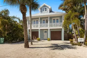 418 Magnolia Ave, Anna Maria, FL 34216 - Photo 5