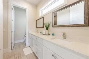 418 Magnolia Ave, Anna Maria, FL 34216 - Photo 21