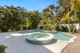 418 Magnolia Ave, Anna Maria, FL 34216 - Photo 35