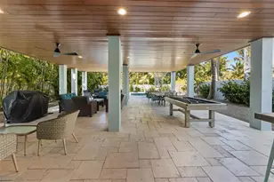 418 Magnolia Ave, Anna Maria, FL 34216 - Photo 27