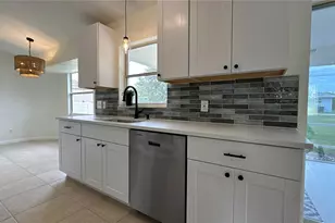 11074 Carnegie Ave, Englewood, FL 34224 - Photo 7
