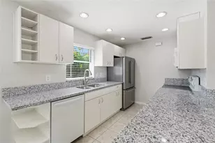 1915 Colleen St, Sarasota, FL 34231 - Photo 13
