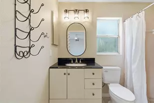 1915 Colleen St, Sarasota, FL 34231 - Photo 23