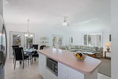 2804 Avenue C, Holmes Beach, FL 34217 - Photo 11