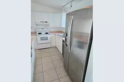 2804 Avenue C, Holmes Beach, FL 34217 - Photo 7