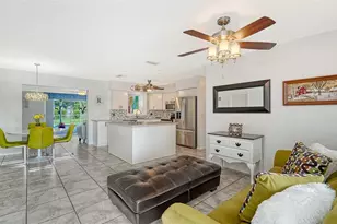 1003 21st Ave W, Palmetto, FL 34221 - Photo 9