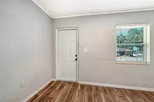 1004 27th Ave W, Bradenton, FL 34205 - Photo 5