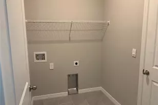 2012 Midnight Pearl Dr, Sarasota, FL 34240 - Photo 19