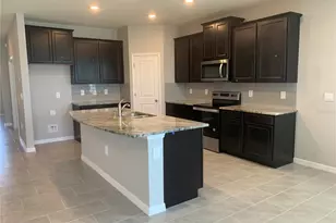 2012 Midnight Pearl Dr, Sarasota, FL 34240 - Photo 3