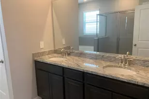 2012 Midnight Pearl Dr, Sarasota, FL 34240 - Photo 15