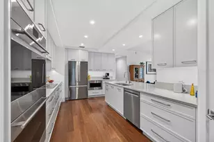35 Watergate Dr, Sarasota, FL 34236 - Photo 13