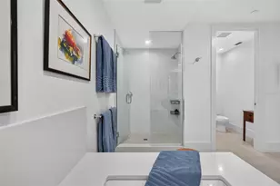 35 Watergate Dr, Sarasota, FL 34236 - Photo 27
