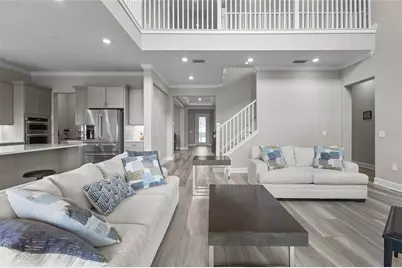 5855 Silverside Pine Court, Lakewood Ranch, FL 34211 - Photo 5
