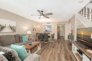 1646 Stickney Point Rd, Sarasota, FL 34231 - Photo 15