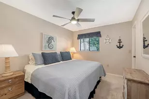 1646 Stickney Point Rd, Sarasota, FL 34231 - Photo 35