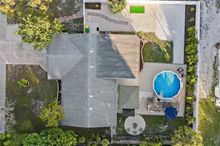 3376 7th St, Sarasota, FL 34237 - Photo 57