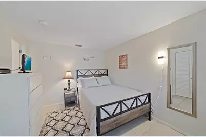 3376 7th Street, Sarasota, FL 34237 - Photo 23