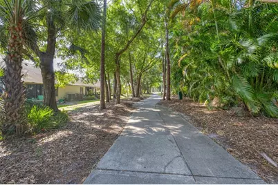 5273 Villa Majorca Court #25, Sarasota, FL 34235 - Photo 19