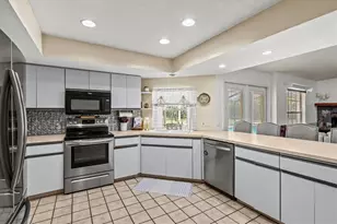 1420 MacKintosh Blvd, Nokomis, FL 34275 - Photo 15